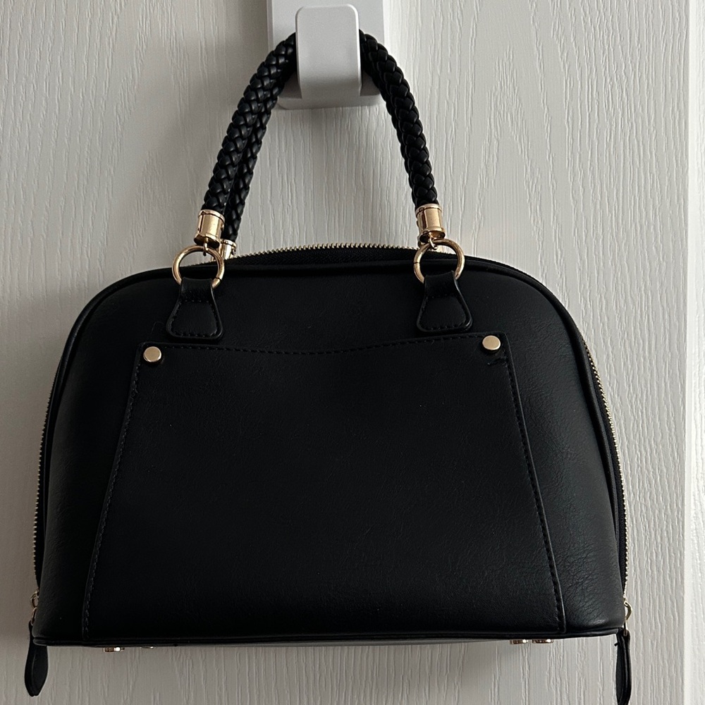 Elegant Black Handbag